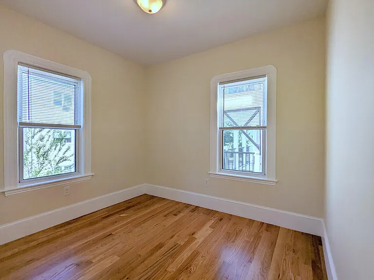 73 Merriam St #2 — Photo 13