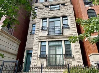 3340 N Southport Ave APT 2, Chicago, IL 60657