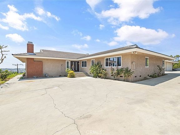 3rd image of 1281 Mayapan Rd