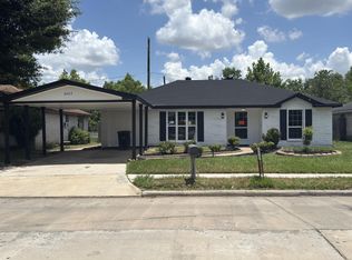 6407 Sandy Oaks Dr, Houston, TX 77050