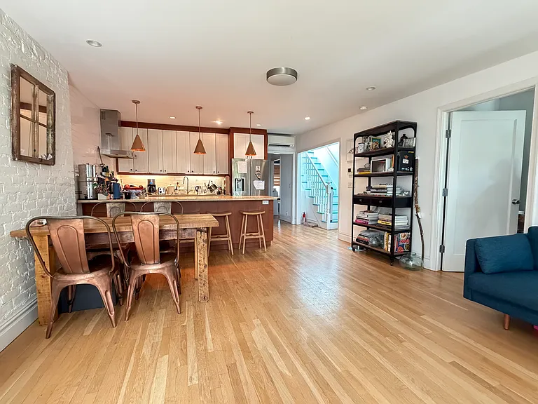 417 Clinton St #5 — Photo 3