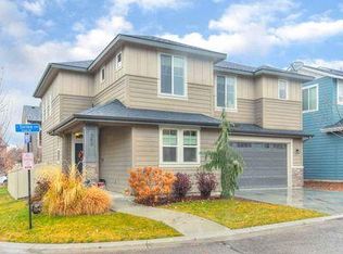 359 S Torino Ln, Meridian, ID 83642