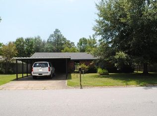 12409 Cambridge Blvd, Ocean Springs, MS 39564