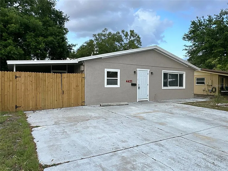 4421 Gandy Cir — Photo 38