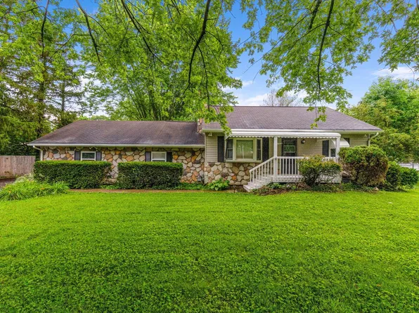 1114 Rosehill Rd, Reynoldsburg, OH 43068