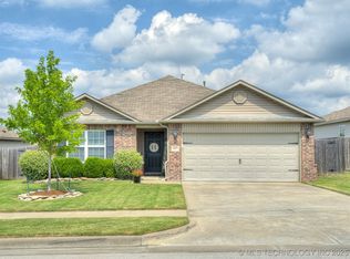 6037 E 147th St S, Bixby, OK 74008