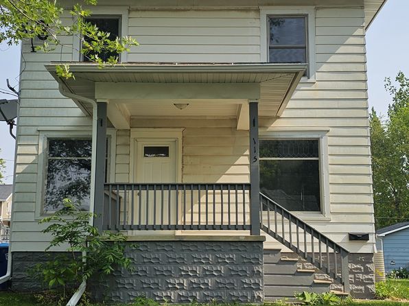 115 4th St NW