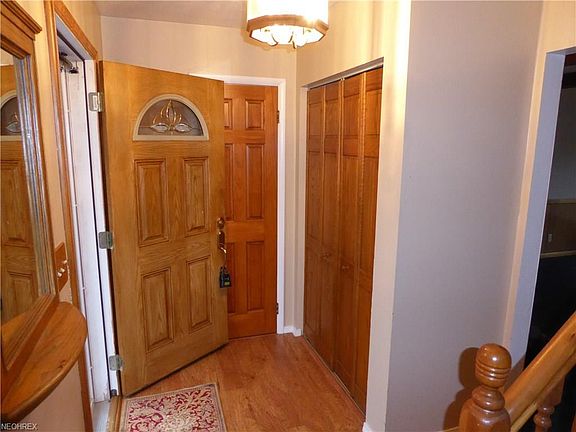 4th image of 6857 Glenallen Ave
