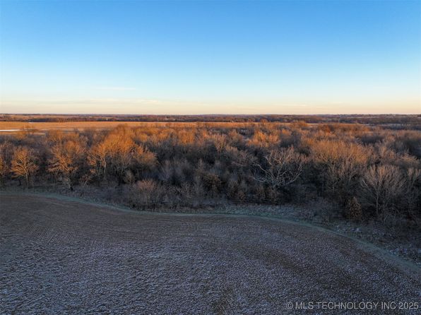 50 E 120th Rd, Welch, OK 74369