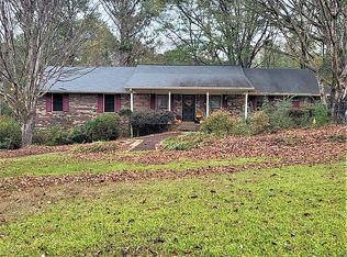 2378 Cannon Hill Rd, Lilburn, GA 30047