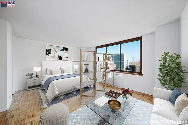 Rented by RELO REDAC INC. | media 10