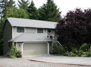 1982 Buckthorn Rd, Oak Harbor, WA 98277