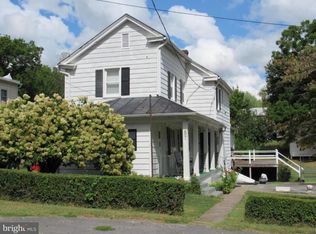 57 Rowles St, Harpers Ferry, WV 25425