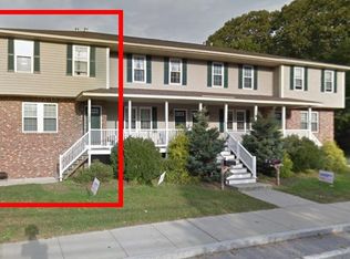 128 Forbes St, Riverside, RI 02915