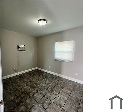 4th image of 1625 NW 120th St #5