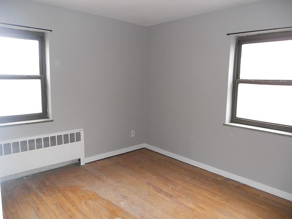 5th image of 277 Linwood Ave APT 11A