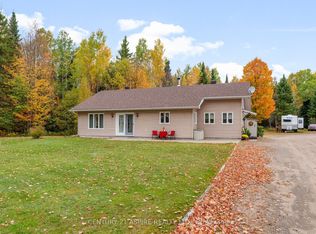 33 Micks Rd, Madawaska Valley, ON K0J1L0
