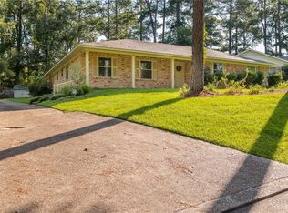 516 Hiawatha Trl, Pineville, LA 71360