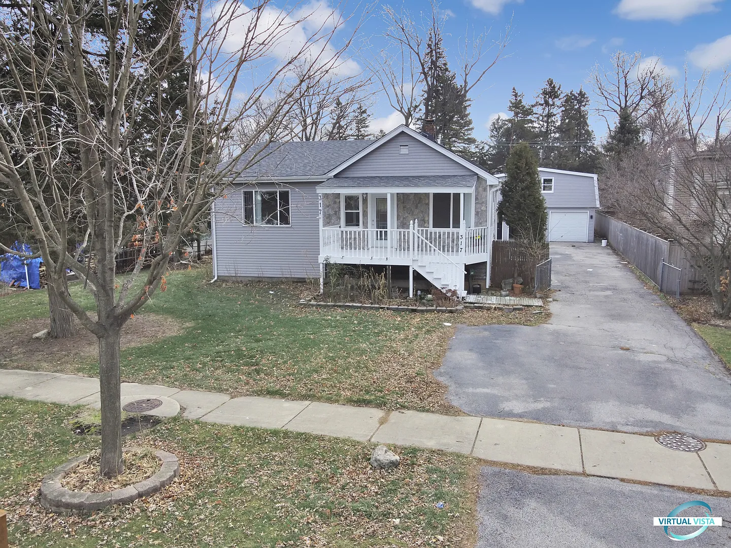 317 W View St photo 1