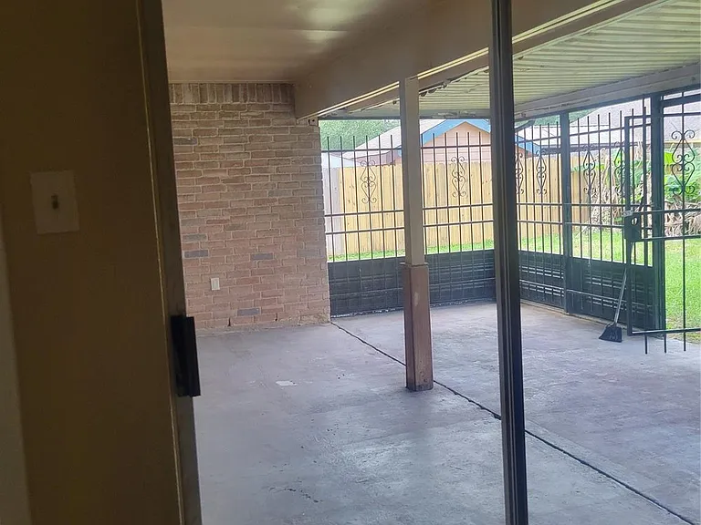 19330 Cypress Bay Dr — Photo 24