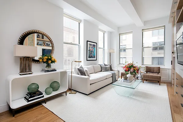 Sold by Compass | media 2