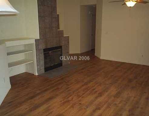 3rd image of 532 Scenic Terra Dr