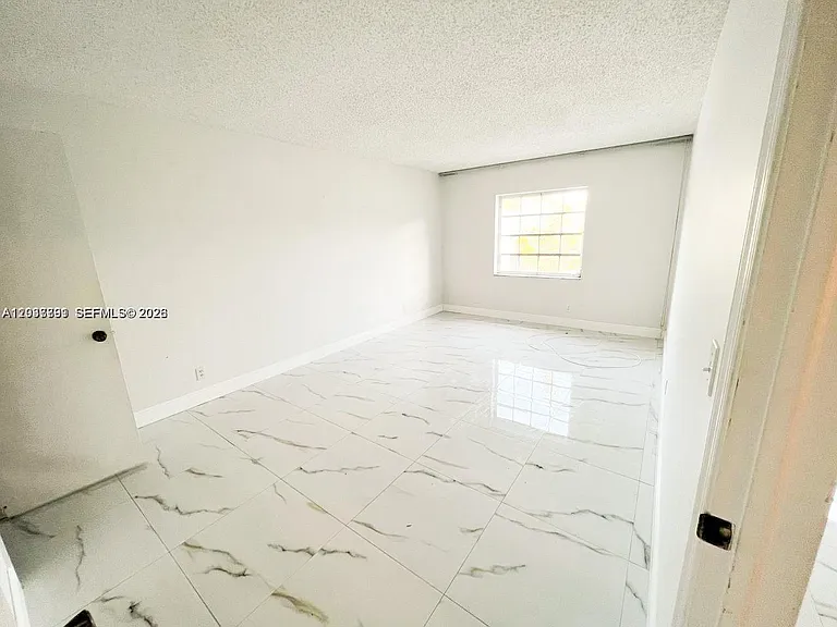 6395 Bay Club Dr #4 — Photo 14