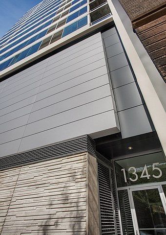 1st image of 1345 S Wabash Ave Unit 512