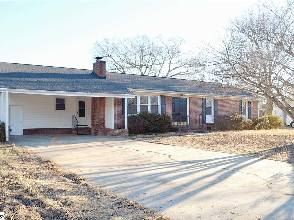 1st image of 22 Etowah Dr