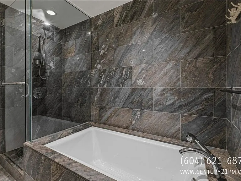 1111 Alberni St #2206 — Photo 19
