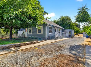 2252 Waldon St, Redding, CA 96001