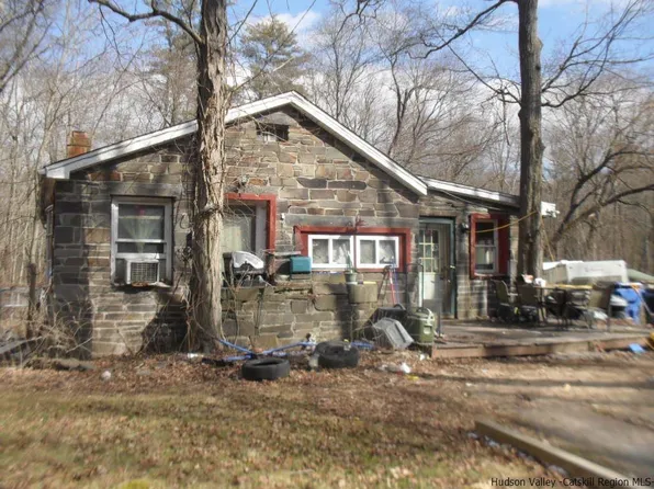 64 Kelly Road, Saugerties, NY 12412