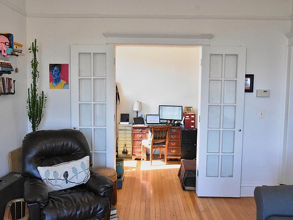 2nd image of 1464 W Leland Ave #2