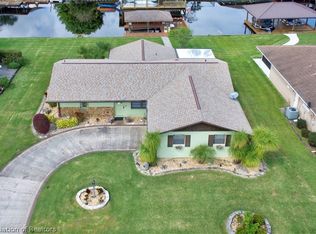 124 Lemon Rd NE, Lake Placid, FL 33852