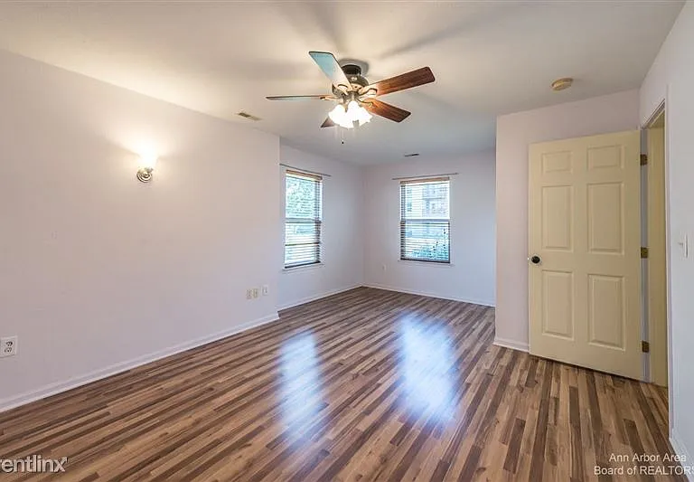 1381 Millbrook Trl #1 — Photo 8