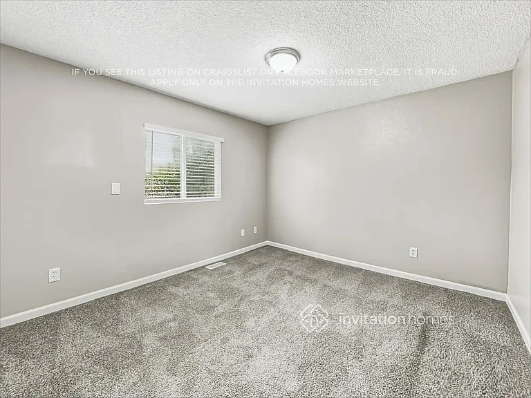 4246 S Gibralter St — Photo 14