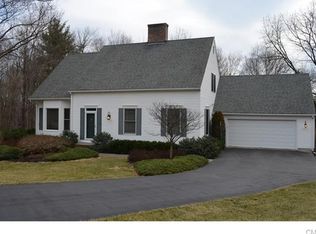 27 McNulty Dr, New Milford, CT 06776