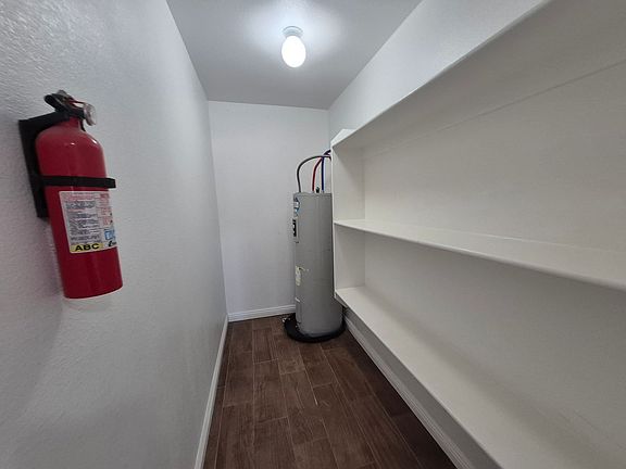 2nd image of 530 S Magnolia Ave #6