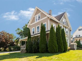 21 Spruce St, Westerly, RI 02891