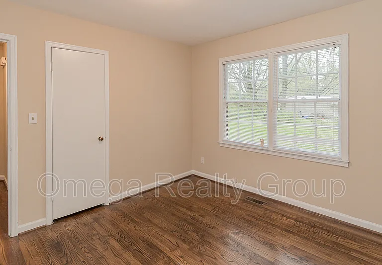 525 Annie Laura Dr — Photo 22
