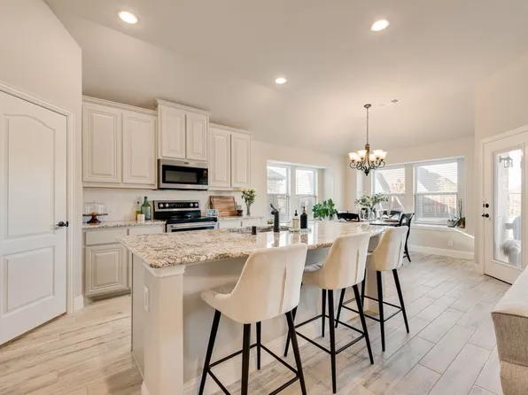 208 Joseph Dr, Princeton, TX 75407