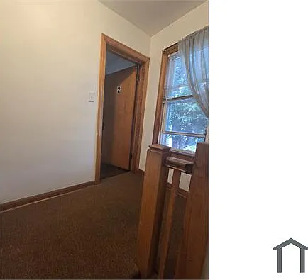 3 bed, 1100 sqft, $1,500 — Photo 2