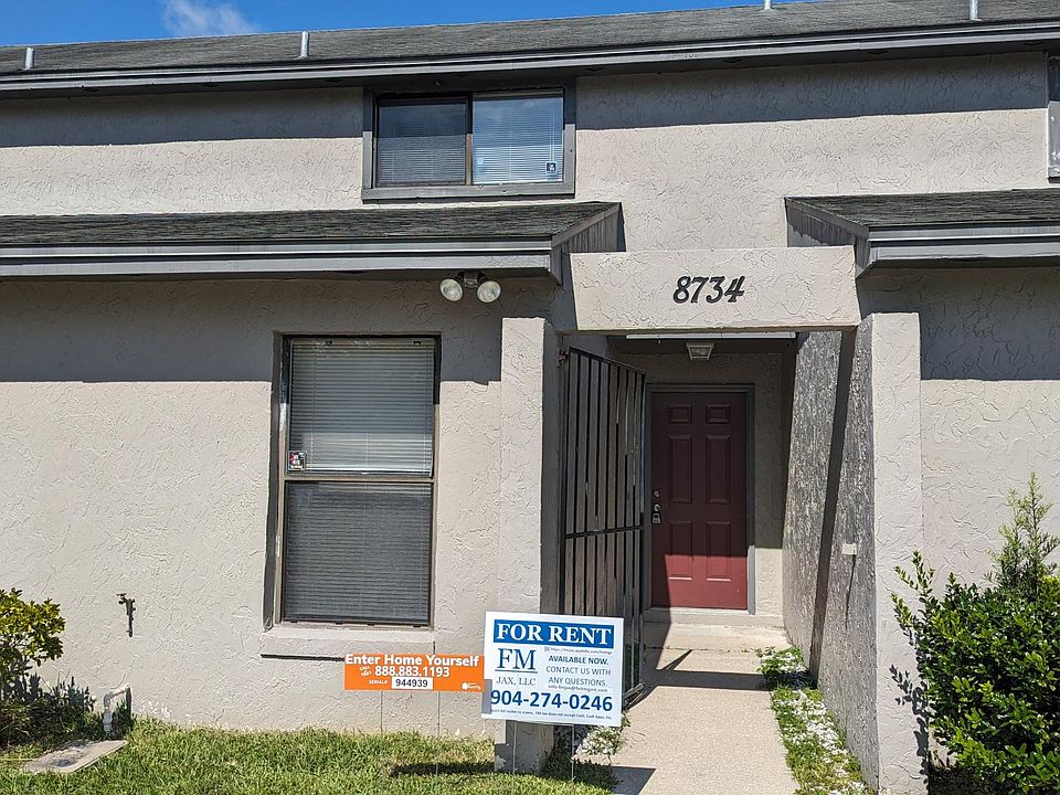1st image of 8734 Pinehammock Ct