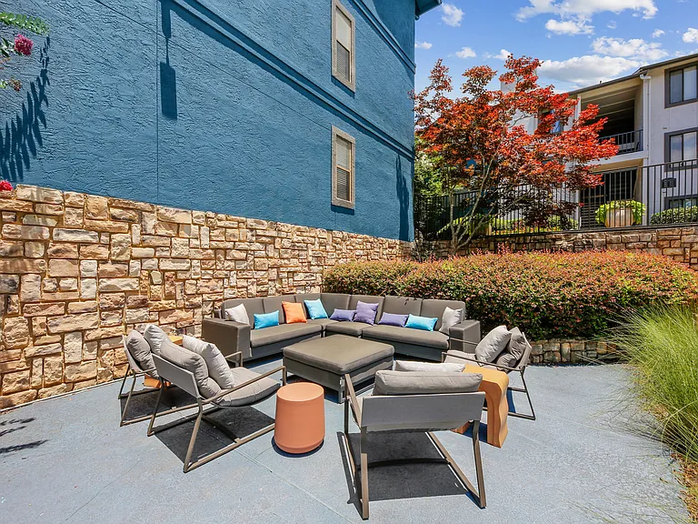 Aventura Dunwoody — Photo 10
