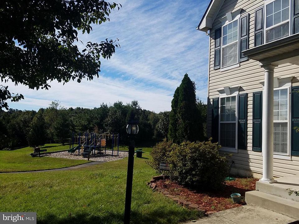 2nd image of 7506 Farm Pond Ct