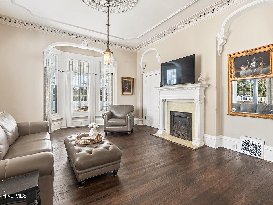 16th image of this home