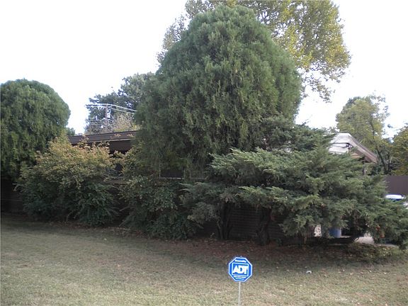 Front of the home! Very private!