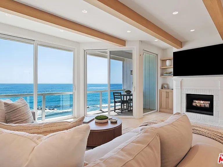 11874 Beach Club Way — Photo 7
