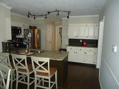9158 Carroll Manor Dr — Photo 6