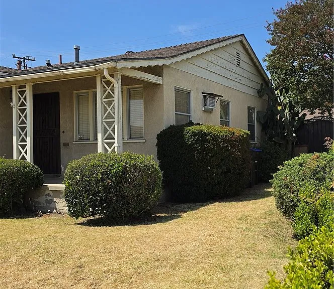 787 W Markland Dr — Photo 4